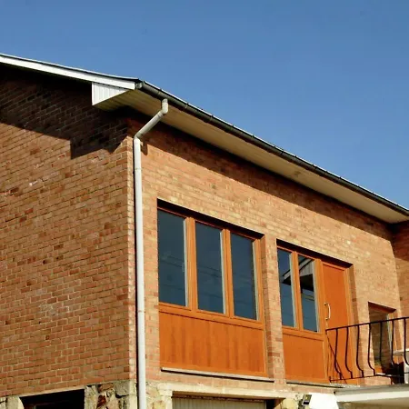 Modern In With Garden *