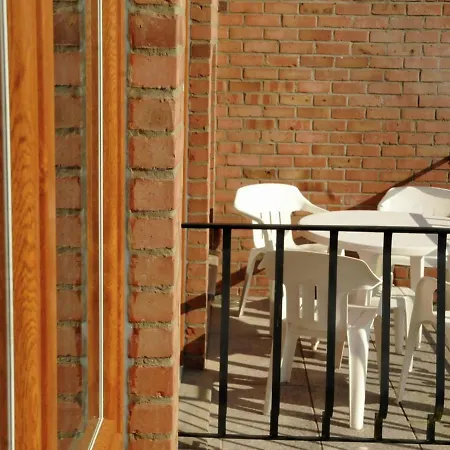 Modern In With Garden Vakantiehuis *